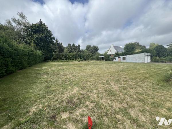 HENNEBONT terrain à bâtir non viabilisé d'une surface de 1024 m²