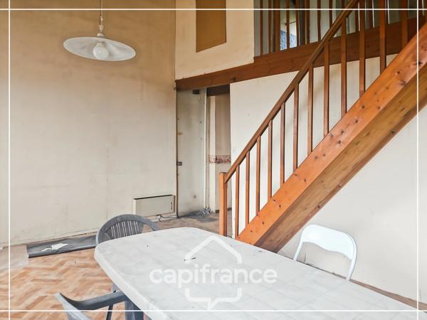 Maison avec cour et garage au cœur de Puymirol