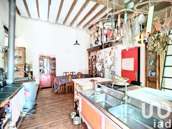 Appartement 8 pièces de 175 m² à Saint-Étienne (42000)