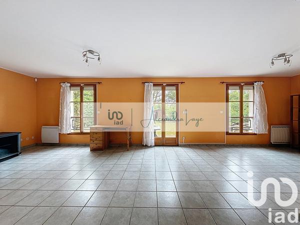 Maison à vendre 6 pièces 100 m² La Ferté-Alais