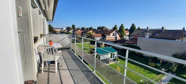 Appartement ERSTEIN 4 pièce(s) 101m2 avec jardin privatif de 200m2