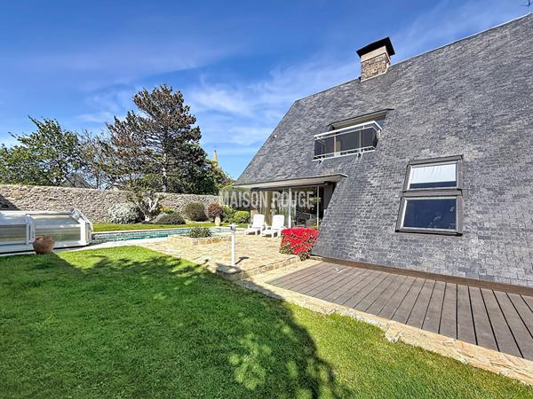 EXCLUSIVITÉ Maison familiale avec piscine chauffée à Saint-Malo