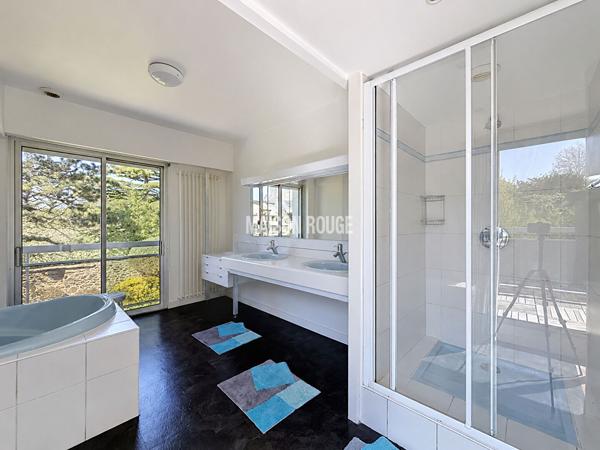 EXCLUSIVITÉ Maison familiale avec piscine chauffée à Saint-Malo