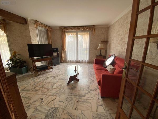 Appartement à vendre à Chartres dans l'Eure-et-Loir (28000), ref : 481   
Hotel Dieu