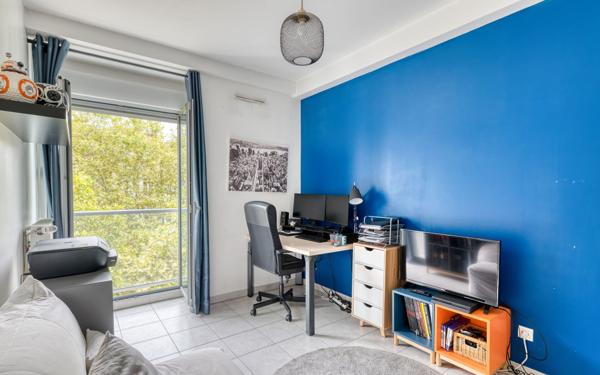 Appartement à vendre    5 pièces • 103,74 m2 Lyon 7