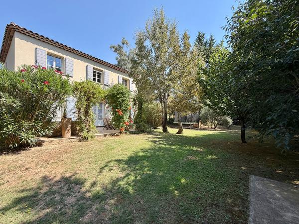 PARADOU - MAISON MEUBLEE 125 M² - 5 PIECES - JARDIN - GARAGE
