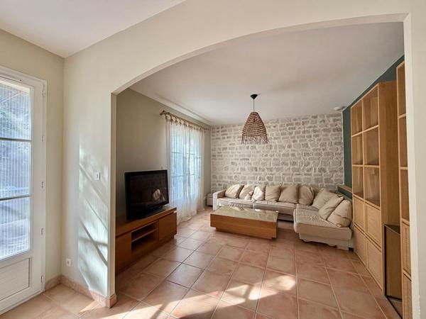 PARADOU - MAISON MEUBLEE 125 M² - 5 PIECES - JARDIN - GARAGE