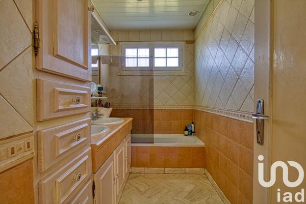 Maison à vendre 7 pièces 144 m² Conches-sur-Gondoire