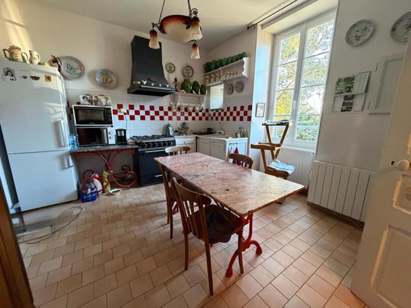 Maison à Connerré, 72160 - 5 pièces 132m²