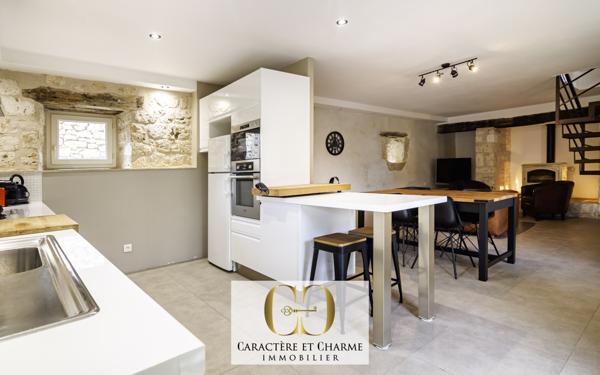 Cahors (46000) Proche Cahors: Mas Occitan restauré avec 2 gîtes - Prestige