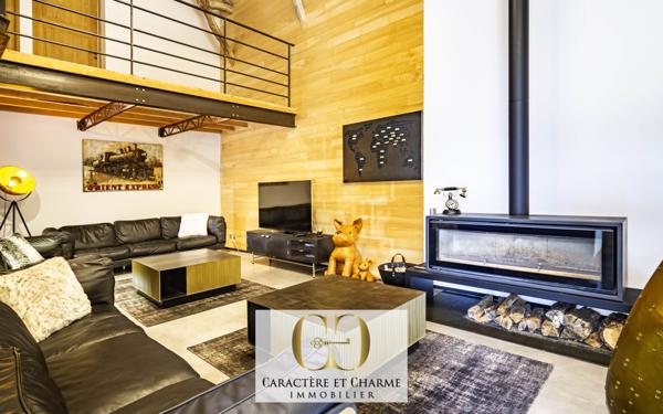 Cahors (46000) Proche Cahors: Mas Occitan restauré avec 2 gîtes - Prestige