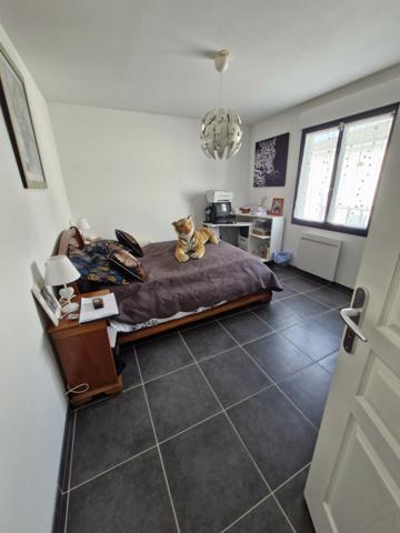 Maison 169 m2 + garage 17120 Semussac Semussac (17120)