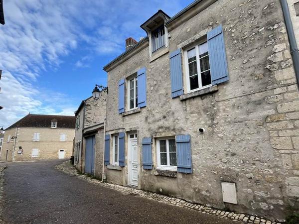 Maison à vendre |  Saint-Marcel |  4 pièces | 128 m²