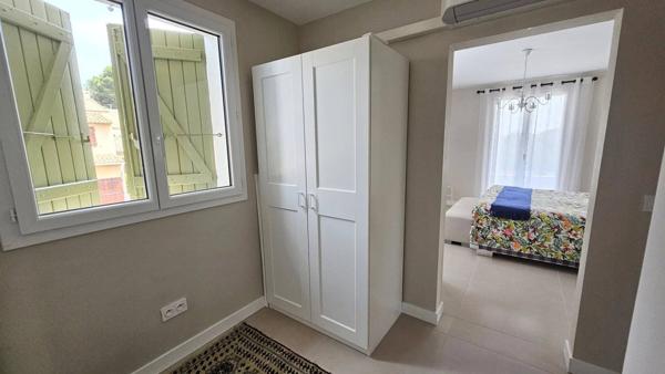 Villa T5 entièrement rénovée avec garage et jardin