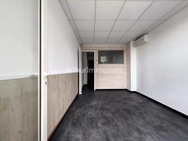 Location Local commercial 2 pièces 21 m2 à Sainte-Maxime