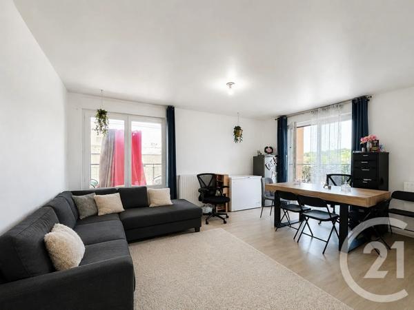 Appartement F3 à vendre  3 pièces - 61,89 m 2   MONTMAGNY  - 95