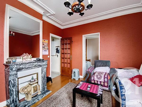 Appartement F3 à vendre  3 pièces - 61,89 m 2   MONTMAGNY  - 95
