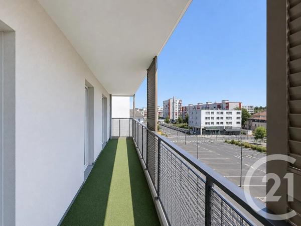 Appartement F3 à vendre  3 pièces - 61,89 m 2   MONTMAGNY  - 95