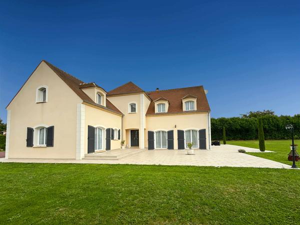 Maison proche ETREPAGNY