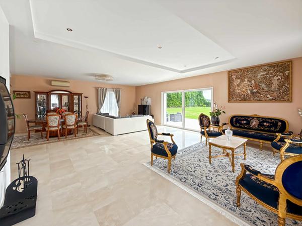 Maison proche ETREPAGNY