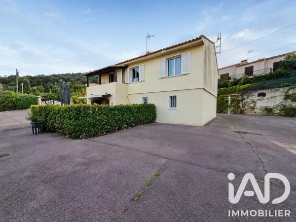 Maison à vendre 7 pièces 157 m² Saint-Laurent-du-Var
