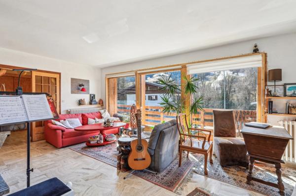 74120 PRAZ-SUR-ARLY - CHALET DIVISE + TERRAIN A VOCATION RESIDENTIELLE - - MAZOT - PARKING - PROCHE DES PISTES DE SKI