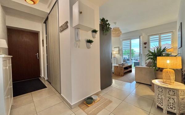 Appartement à vendre    3 pièces • 53,80 m2 Gallargues-le-Montueux