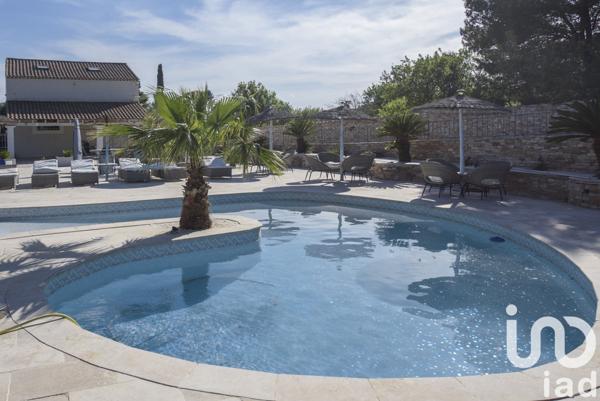 Maison à vendre 8 pièces 226 m² Marseille 13