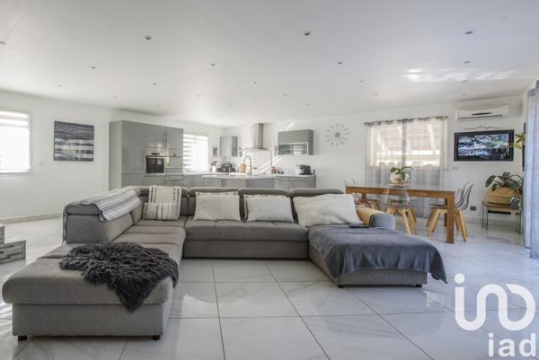 Maison à vendre 8 pièces 226 m² Marseille 13