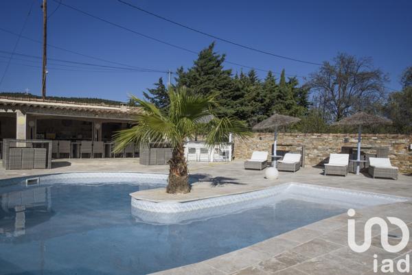 Maison à vendre 8 pièces 226 m² Marseille 13