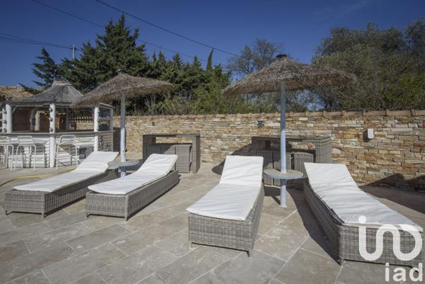 Maison à vendre 8 pièces 226 m² Marseille 13