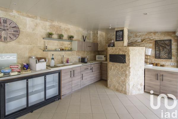 Maison à vendre 8 pièces 226 m² Marseille 13