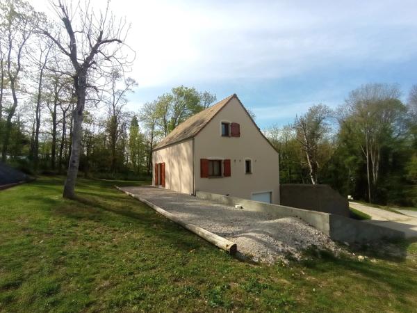 Pavillon, sous-sol, 4 chambres