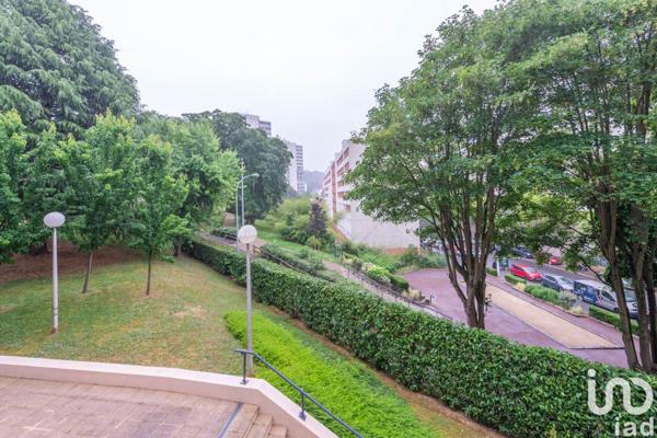 Apartment for sale 3 rooms 77 m² Chaville