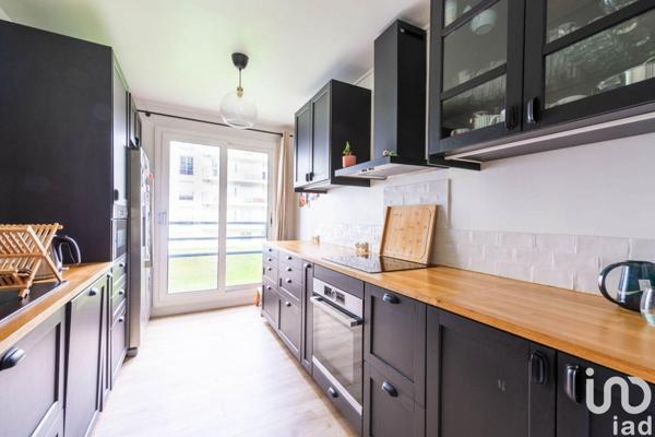 Apartment for sale 3 rooms 77 m² Chaville