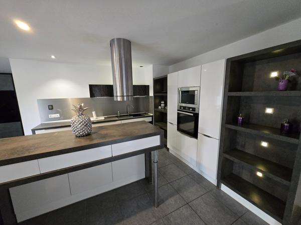 FERRIERES SUR ARIEGE-Maison 5 pièces 135 m² Ferrières-sur-Ariège (09000)