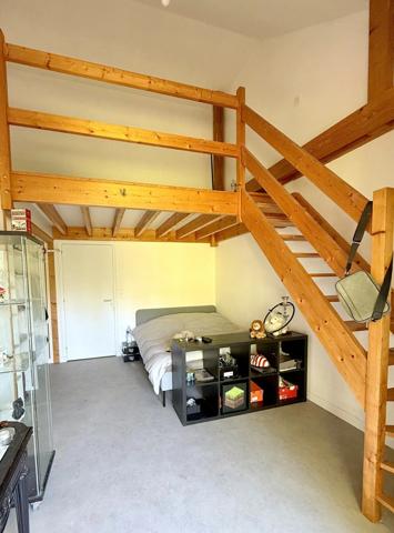 Maison d’architecte - 325 m² – Environnement privilégié – À 10 min du centre-ville