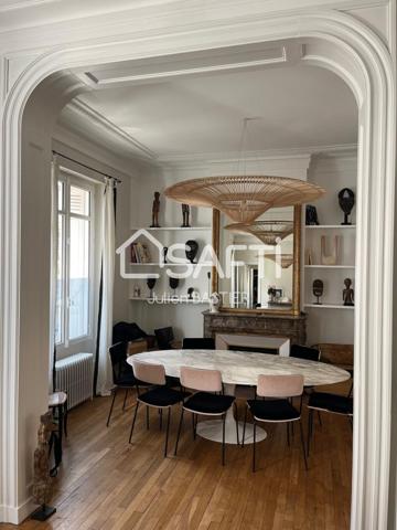 Hôtel particulier - Bordeaux Saint-Seurin - 300m2, 7 chambres, jardin de 250m2, piscine