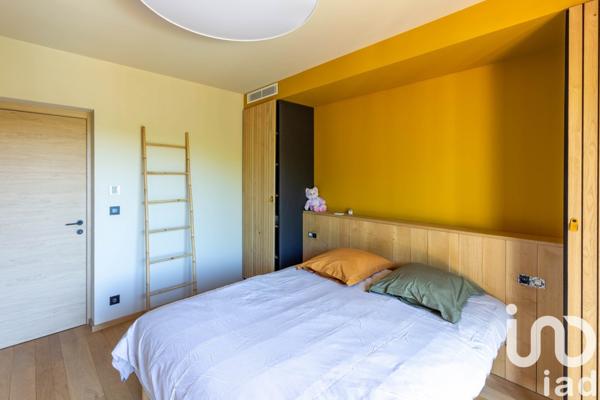 Maison d’architecte 6 pièces de 365 m² à La Croix-Valmer (83420)