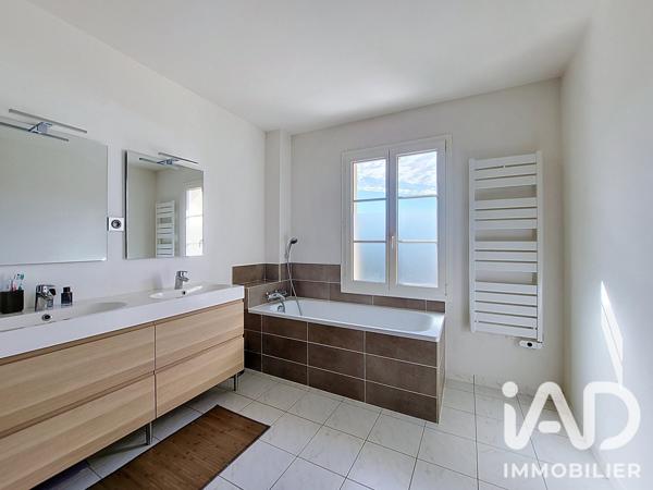 Maison à vendre 5 pièces 94 m² Jouy-en-Josas