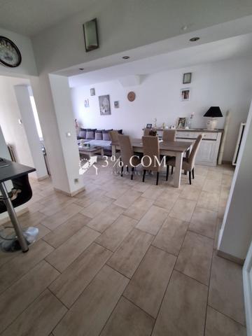 Maison 5 pièce(s) 3 chambre(s) 82.8 m²