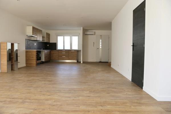 Maison à vendre à Reims neuve, composée de trois chambres pièces REIMS (51)