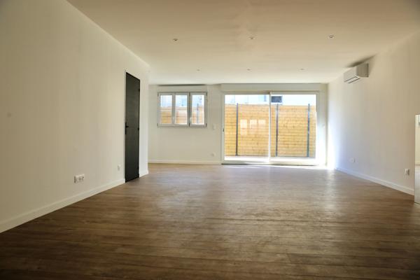 Maison à vendre à Reims neuve, composée de trois chambres pièces REIMS (51)