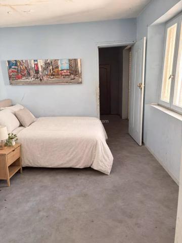 Vente                                                      Appartement
                        
                     3 pièces                      51 m2                     à Nanterre