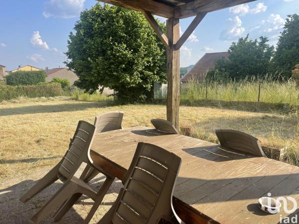 Maison 5 pièces de 100 m² à Jametz (55600)