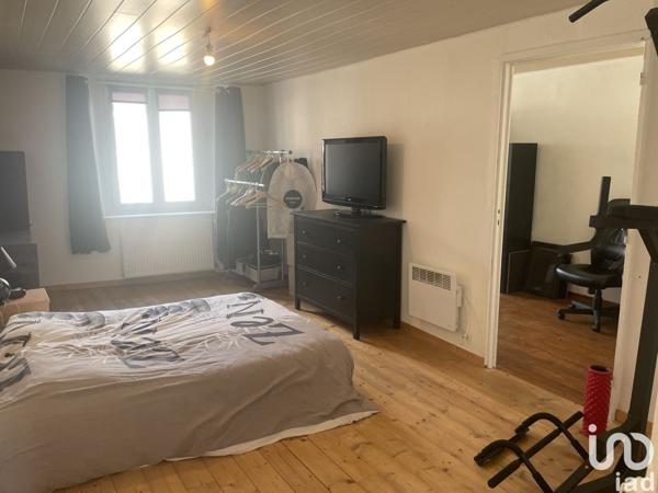 Maison 5 pièces de 100 m² à Jametz (55600)