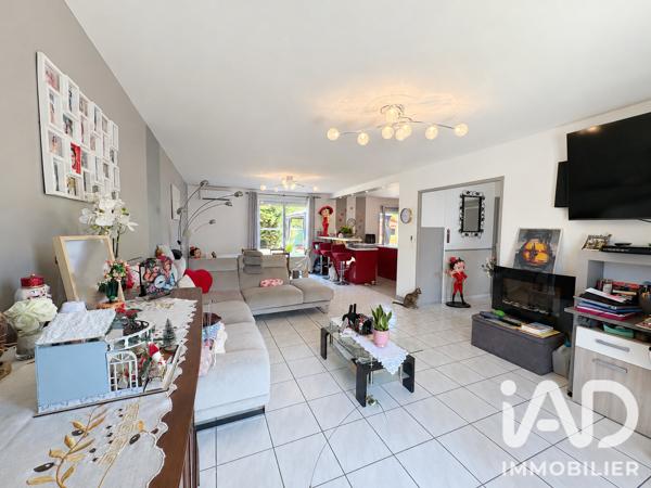 Maison à vendre 5 pièces 103,4 m² Briis-sous-Forges