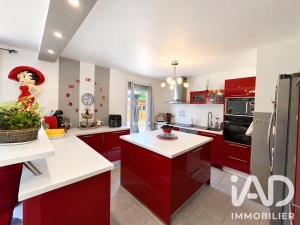 Maison à vendre 5 pièces 103,4 m² Briis-sous-Forges