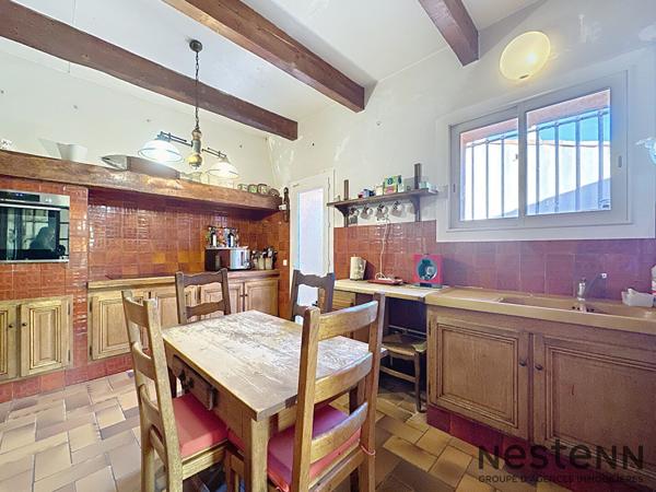 A vendre Villa 6 pièce(s) 175 m2 + Garage + Piscine et Dépendance