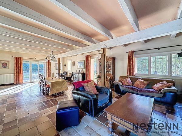 A vendre Villa 6 pièce(s) 175 m2 + Garage + Piscine et Dépendance